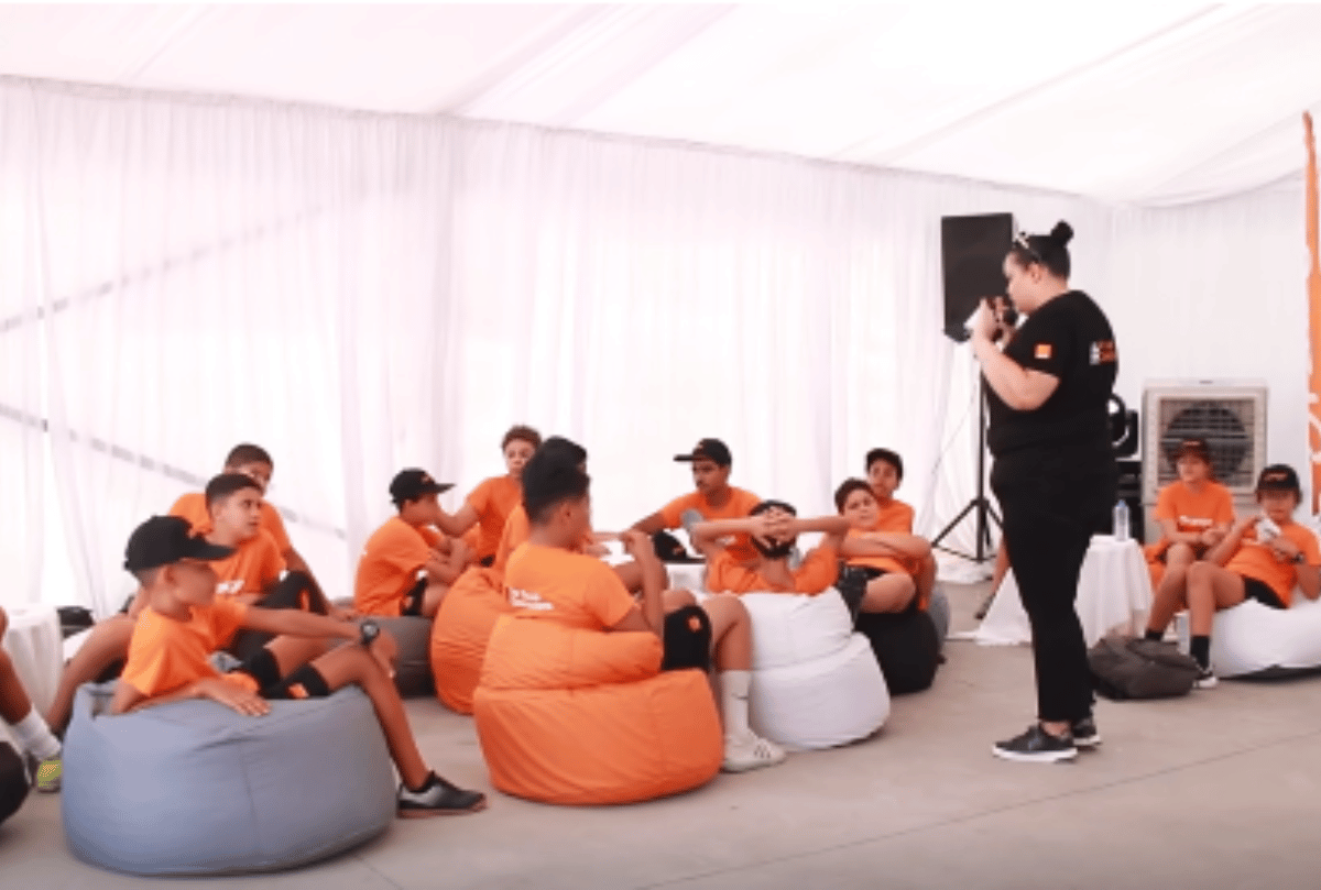 Orange Tunisia Reaches 120 Young People with Digital Safety Initiative